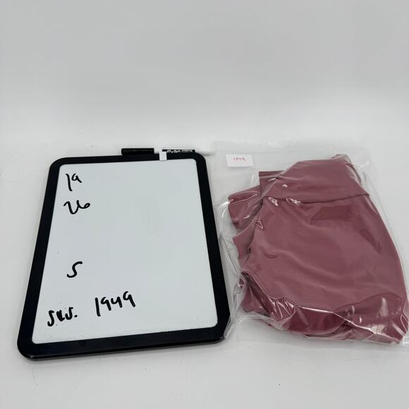 FIGS Scrub Top Casma Womens Small Mauve Pink Pullover Short Sleeve V-Neck - Picture 8 of 8